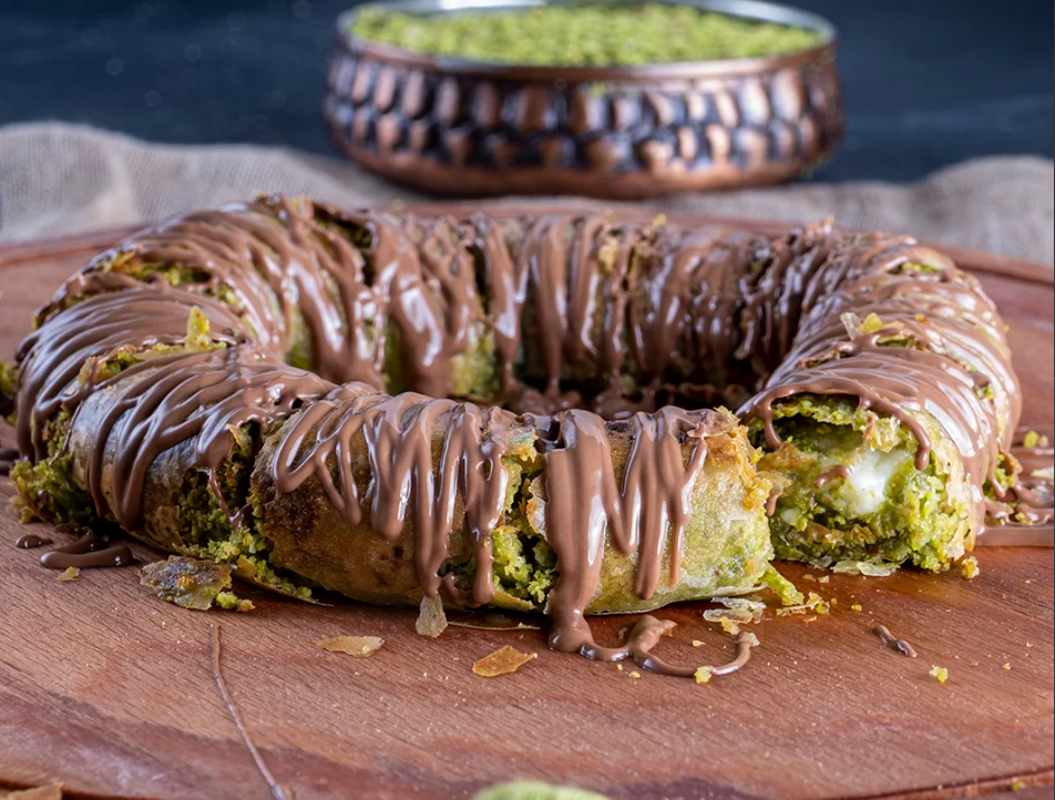 Çikolatalı Simit Katmer